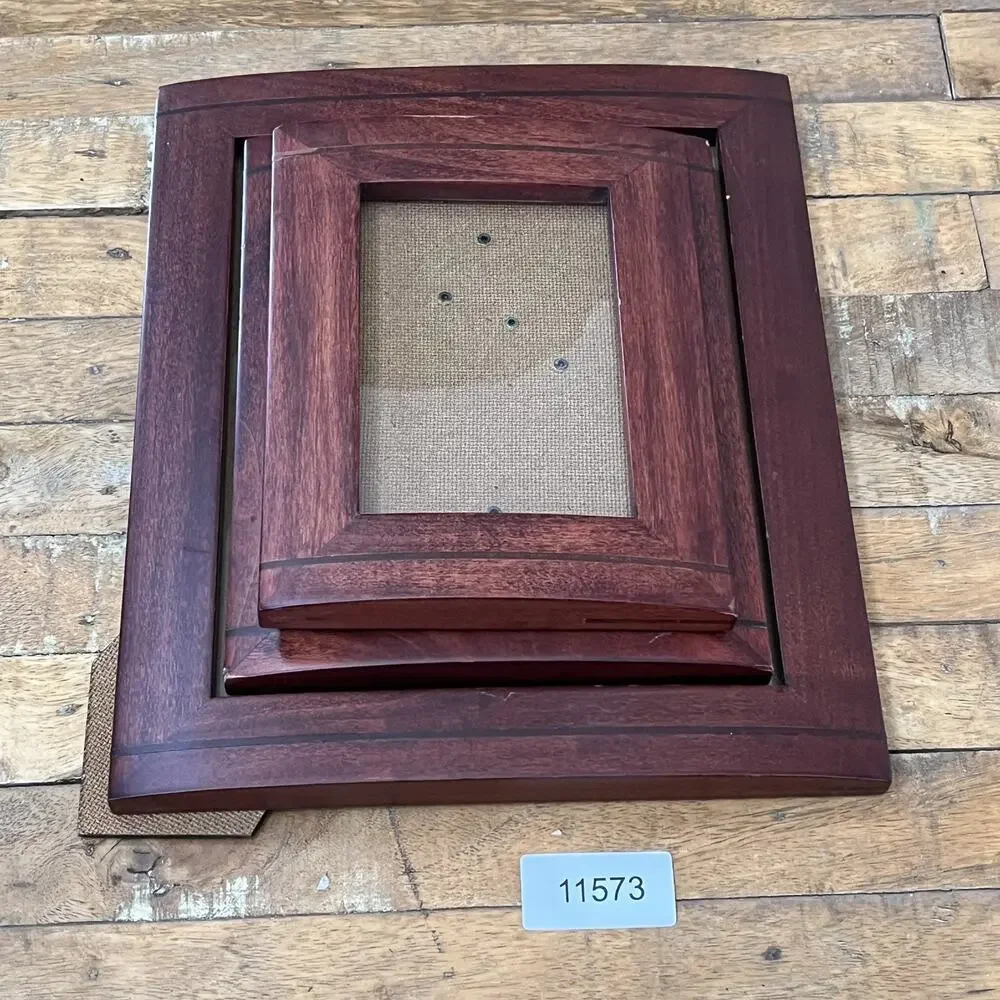 Set of 3 Wooden Picture Frames Different Sizes Red Brown Curved Edge
